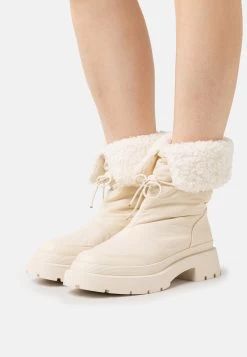 Winter Boot - Korte Laarzen - Beige