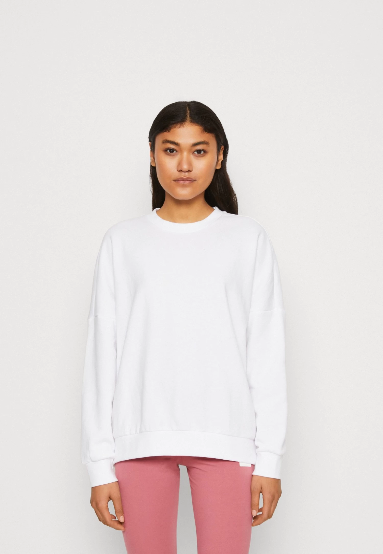 Even&Odd Sweater - White 1 Even&Odd Sweater - White
