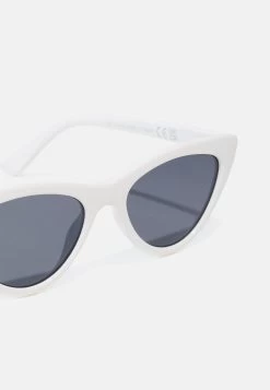 Even&Odd Zonnebril - White -Even&Odd 13b09350621e4facb47ca18512b675d1
