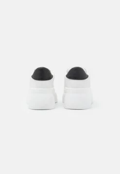 Even&Odd Sneakers Laag - White/Black 9 Even&Odd Sneakers Laag - White/Black -Even&Odd 1c75d899d5e641e7b48221d20b93bce6