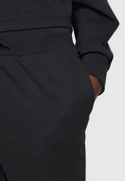 Set - Trainingspak - Black -Even&Odd 2475c76b503d4f72a0937b95297fa5a2