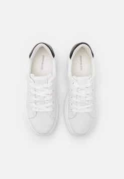 Even&Odd Sneakers Laag - White/Black 11 Even&Odd Sneakers Laag - White/Black -Even&Odd 486df8b7a91d40829f01a17c555338df