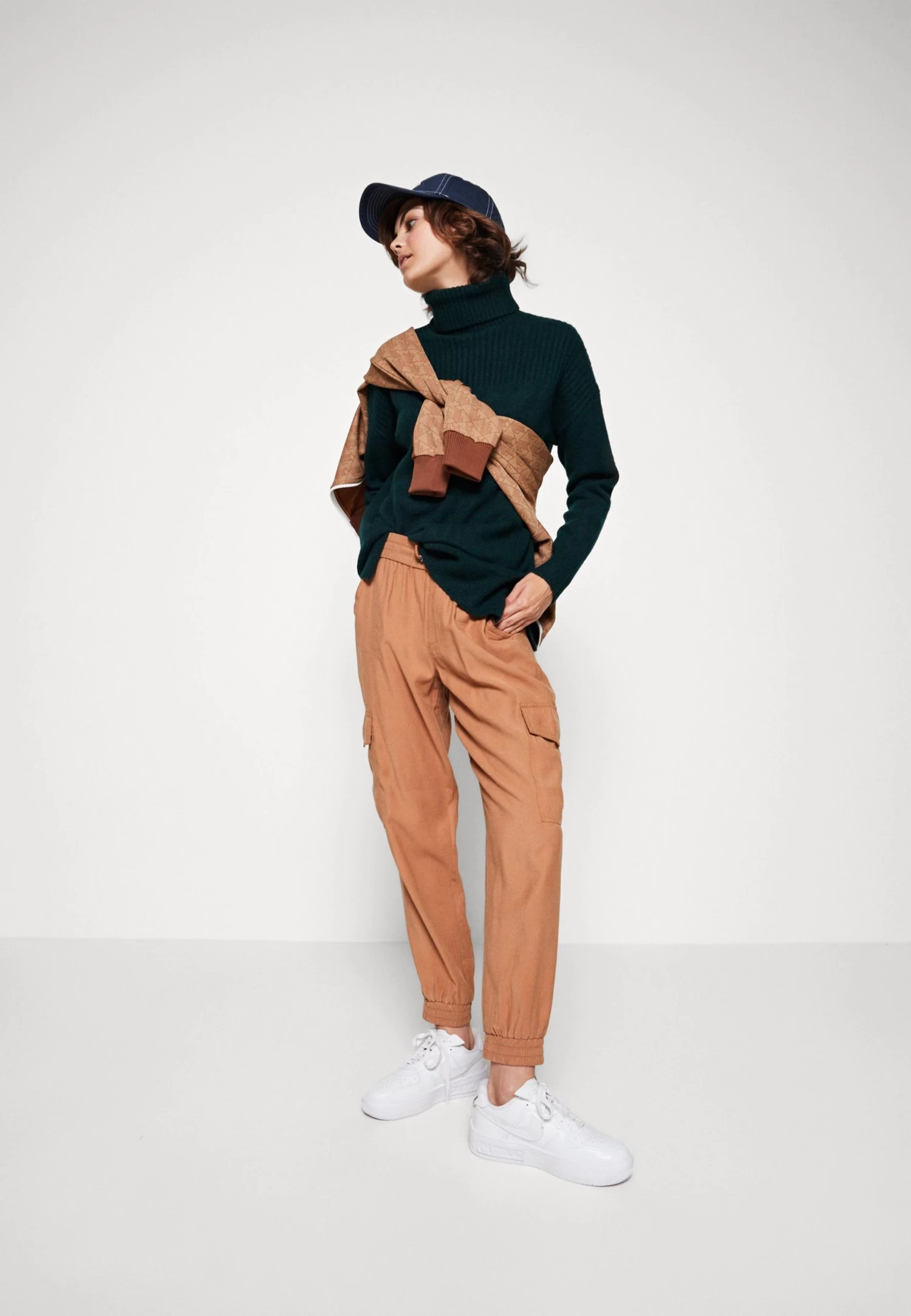 Even&Odd Trui - Dark Green 2 Even&Odd Trui - Dark Green - Afbeelding 2