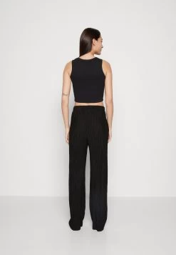 Even&Odd Top - Black -Even&Odd 81aa6e3fcc204d8b88272126ea3996b2