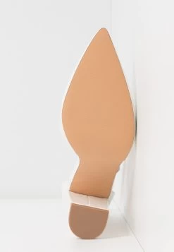 Even&Odd Hoge Hakken - White 13 Even&Odd Hoge Hakken - White -Even&Odd 920f030750224c40872f78c6efad791c