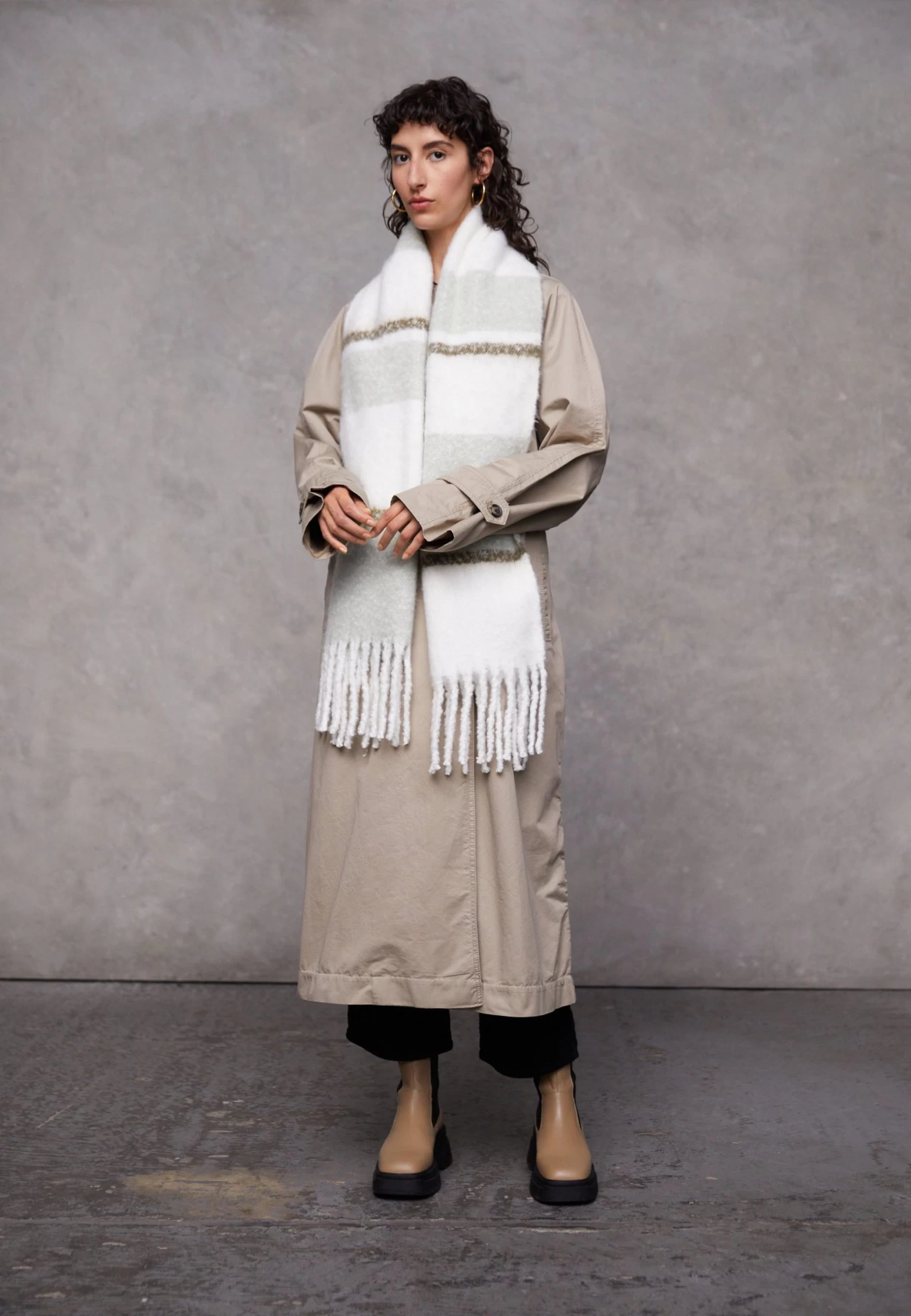 Even&Odd Sjaal - Green/White 2 Even&Odd Sjaal - Green/White - Afbeelding 2