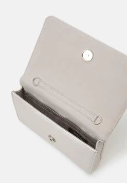 Even&Odd Disney Mickey Mouse - Clutch - Silver-Coloured 8 Even&Odd Disney Mickey Mouse - Clutch - Silver-Coloured -Even&Odd 9b7641c100f9498297a94bf7deca8db3