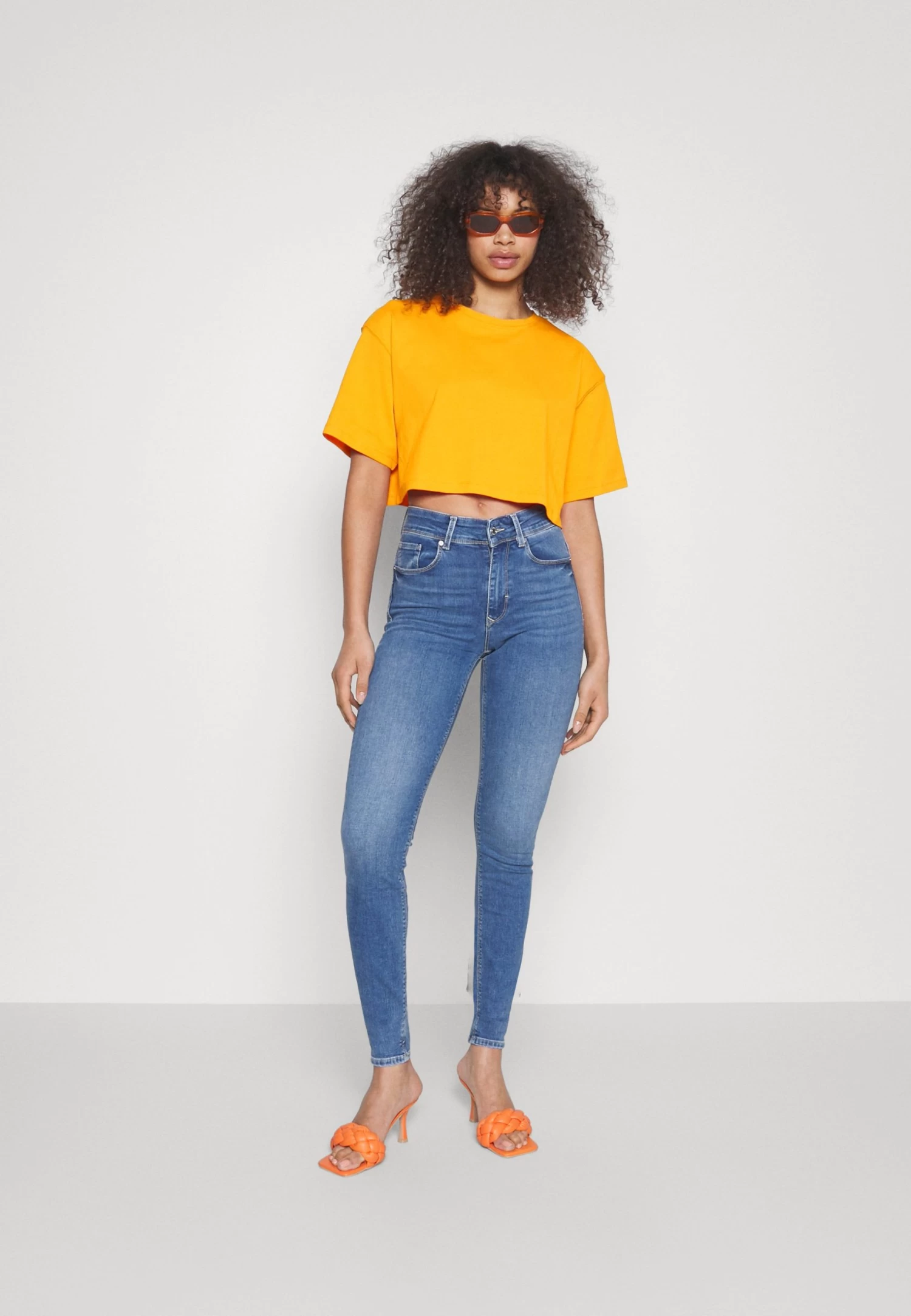 Ultra Crop Tee 2Pack - T-Shirt Basic - White/Orange 1 Ultra Crop Tee 2Pack - T-Shirt Basic - White/Orange