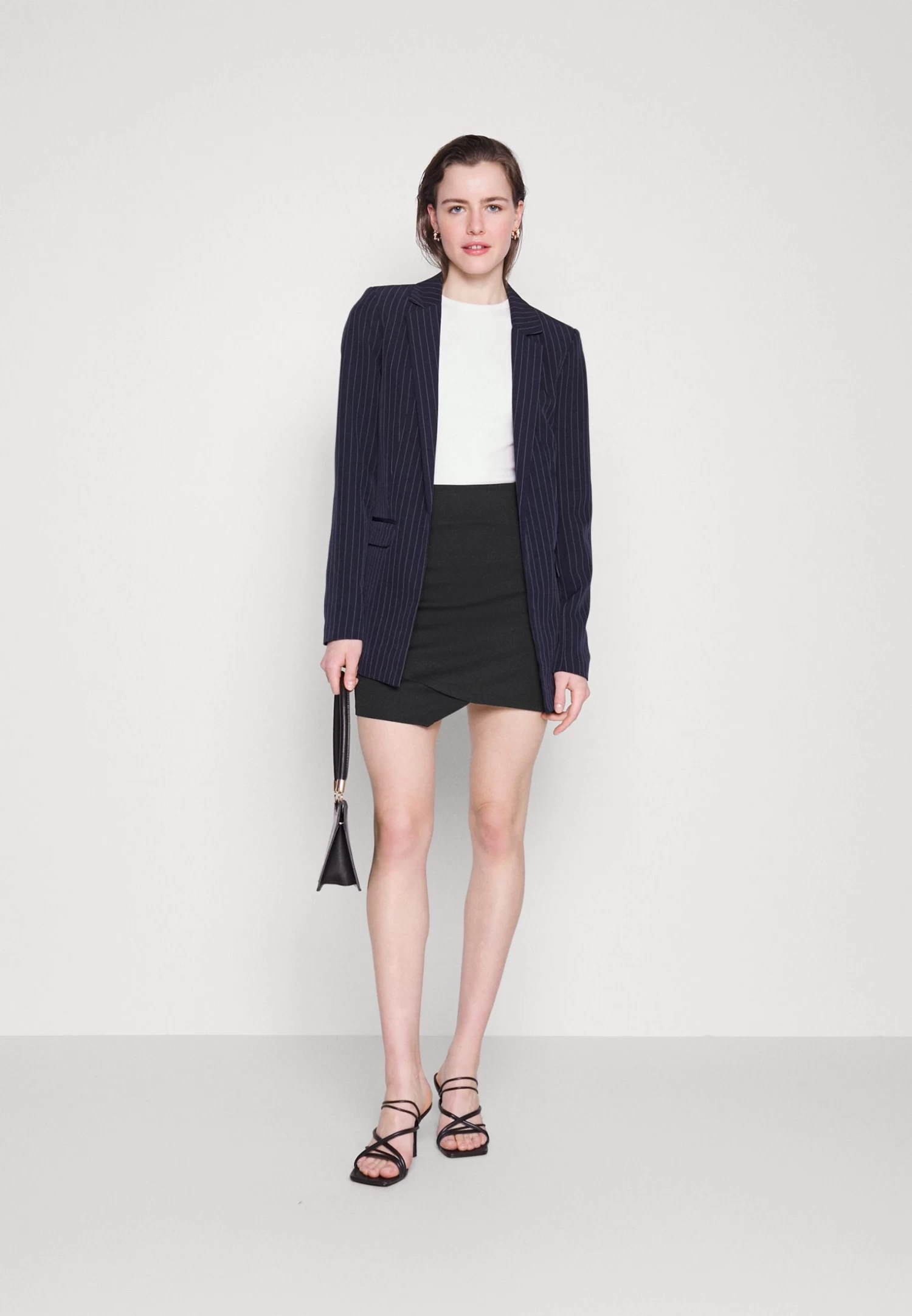 Minirok - Black 2 Minirok - Black - Afbeelding 2